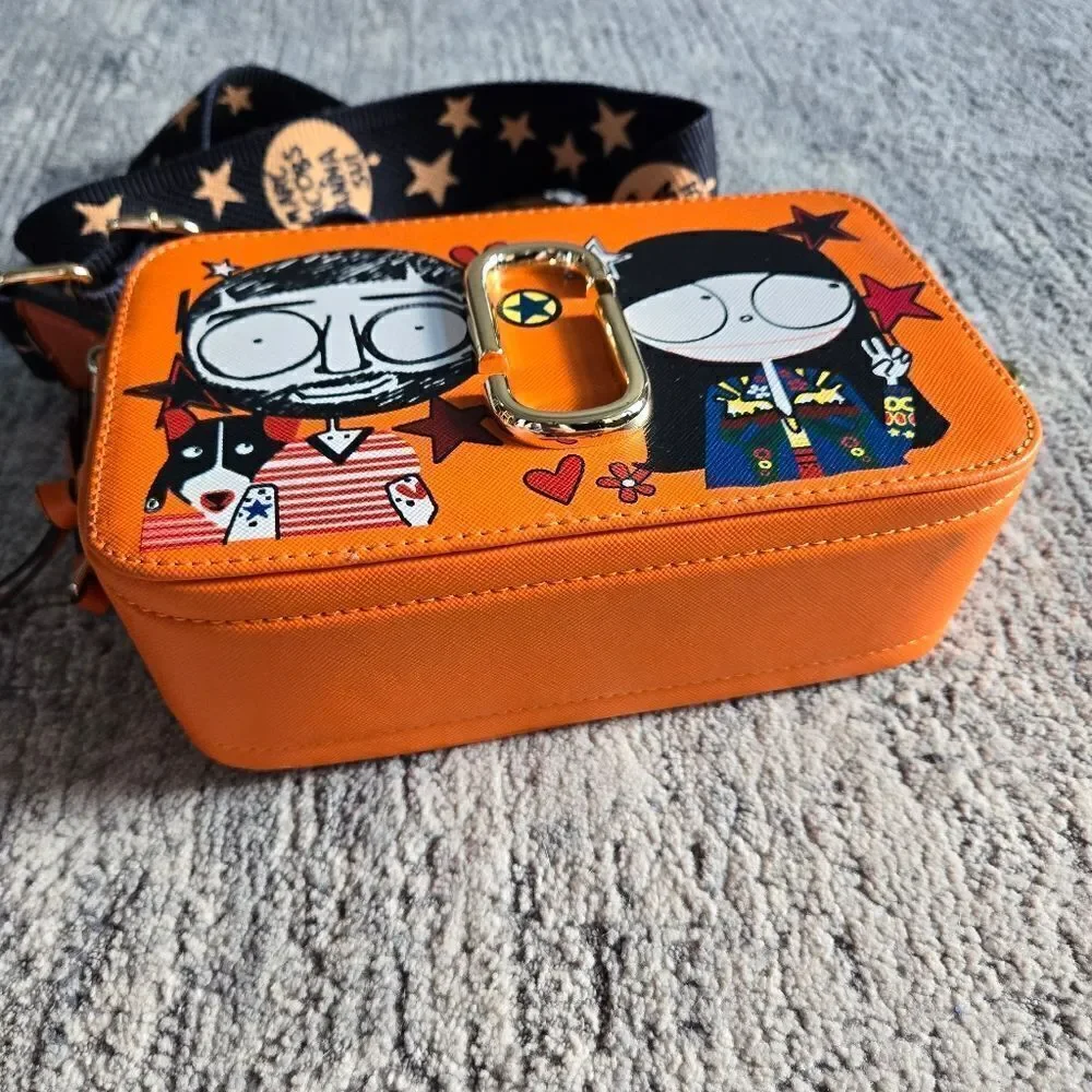 Limited Edition Marc Jacobs and Anna Sui Collab Snapshot Crossbody - Picture 3 of 14